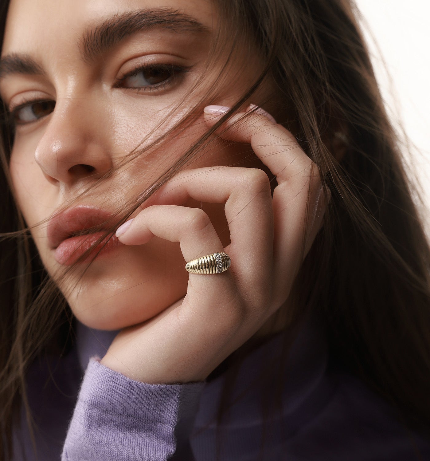 PINKY MILA DIAMONDS RING