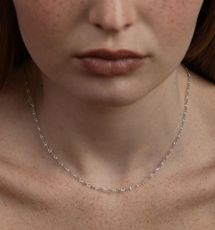 MARILYN DIAMONDS INFINITY NECKLACE