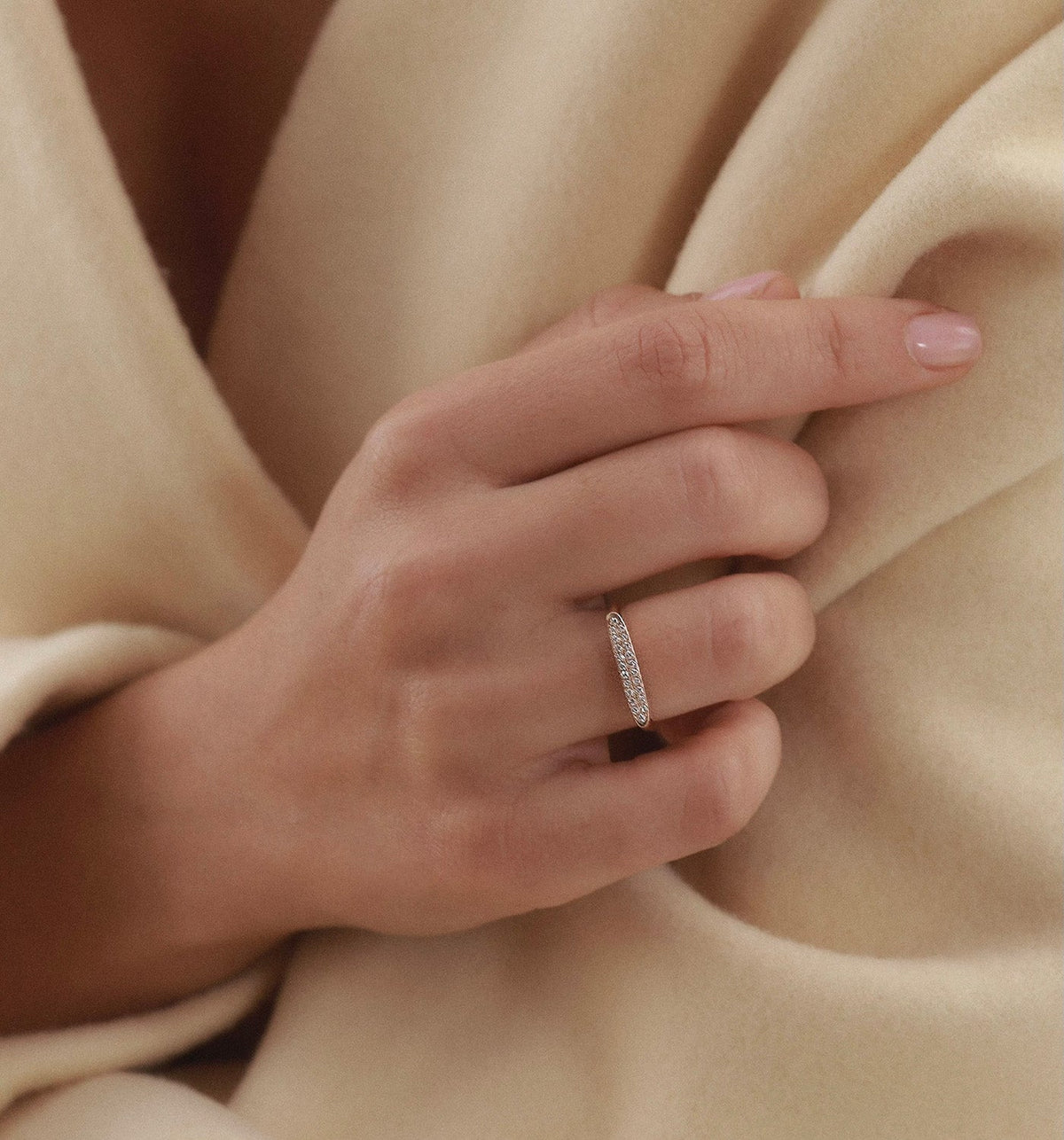VICTORIA DIAMONDS RING
