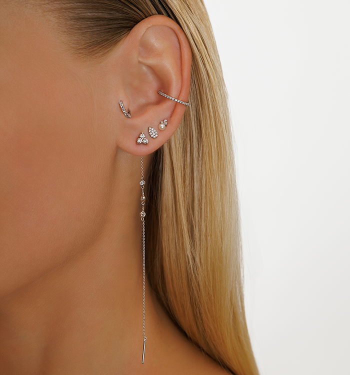 TRAGUS SMALL LOOP DIAMONDS HUGGIE HOOP EARRING