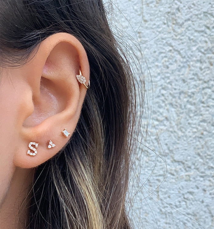 DROP SHAPE PIERCING CLICKER EARRING