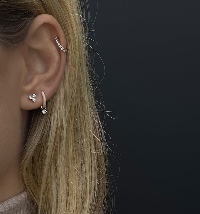 CLASSIC I DIAMONDS CLICKER EARRING