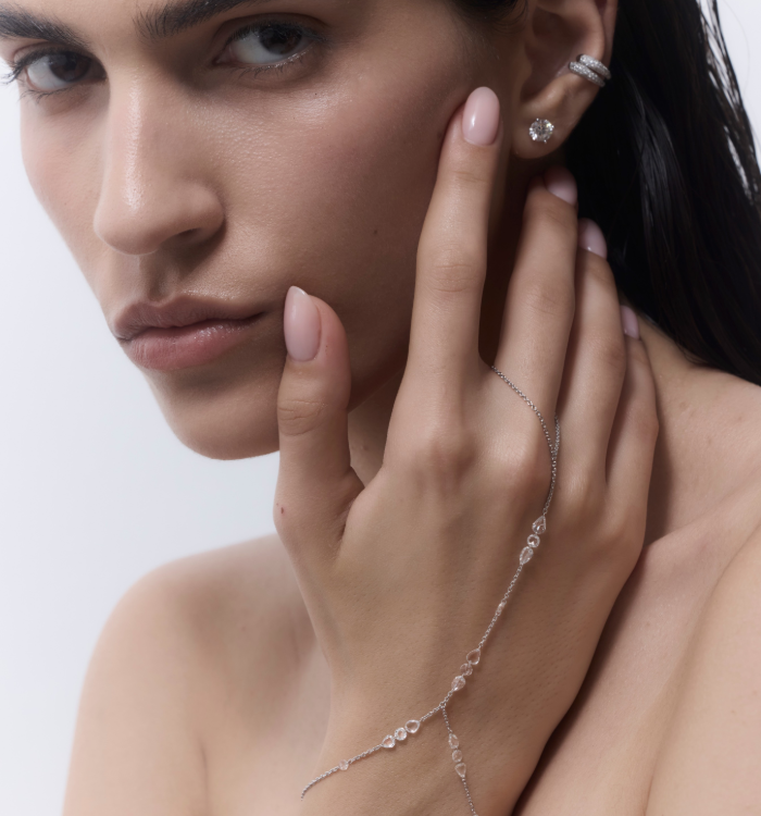 ANAYA DRILLED DIAMONDS HAND BRACELET