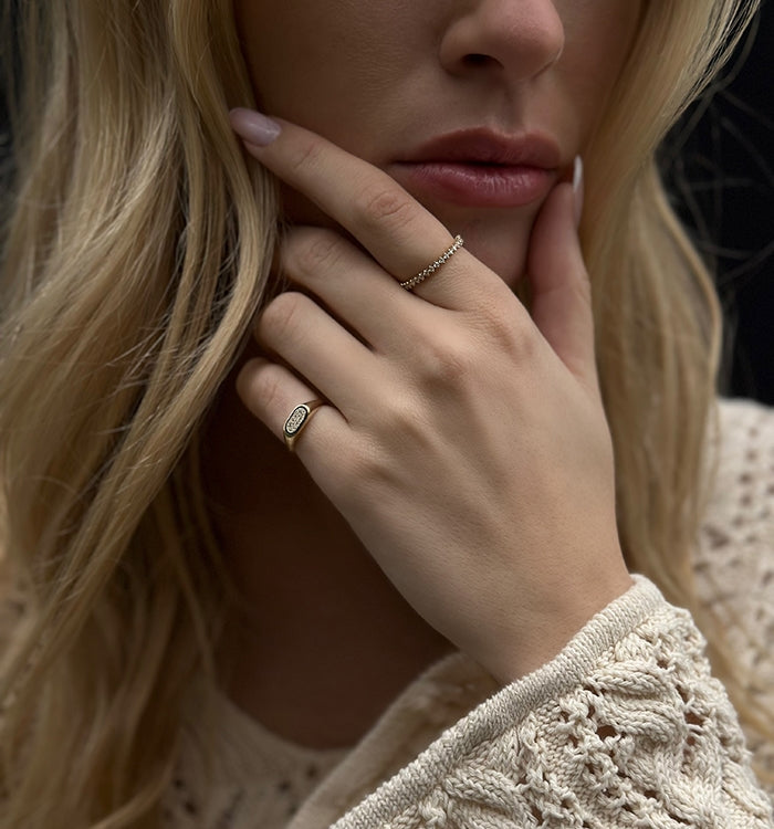 THIN CROWN DIAMONDS RING