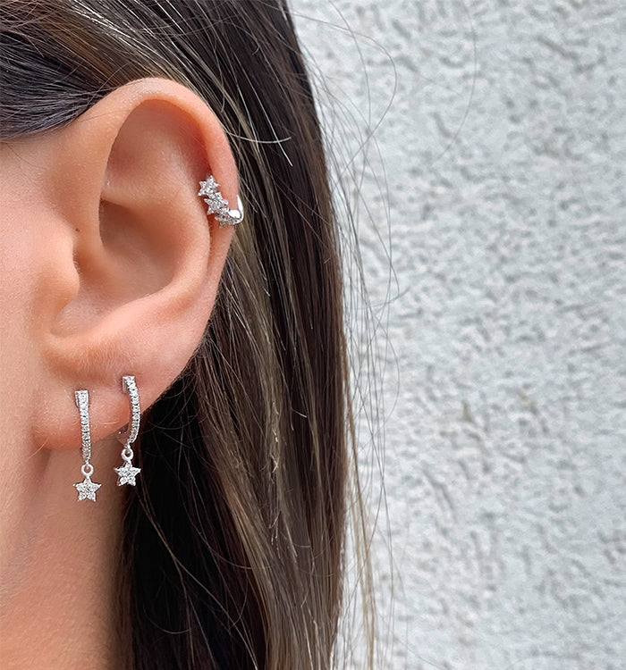 THREE STAR DIAMONDS PIERCING CLICKER EARRING