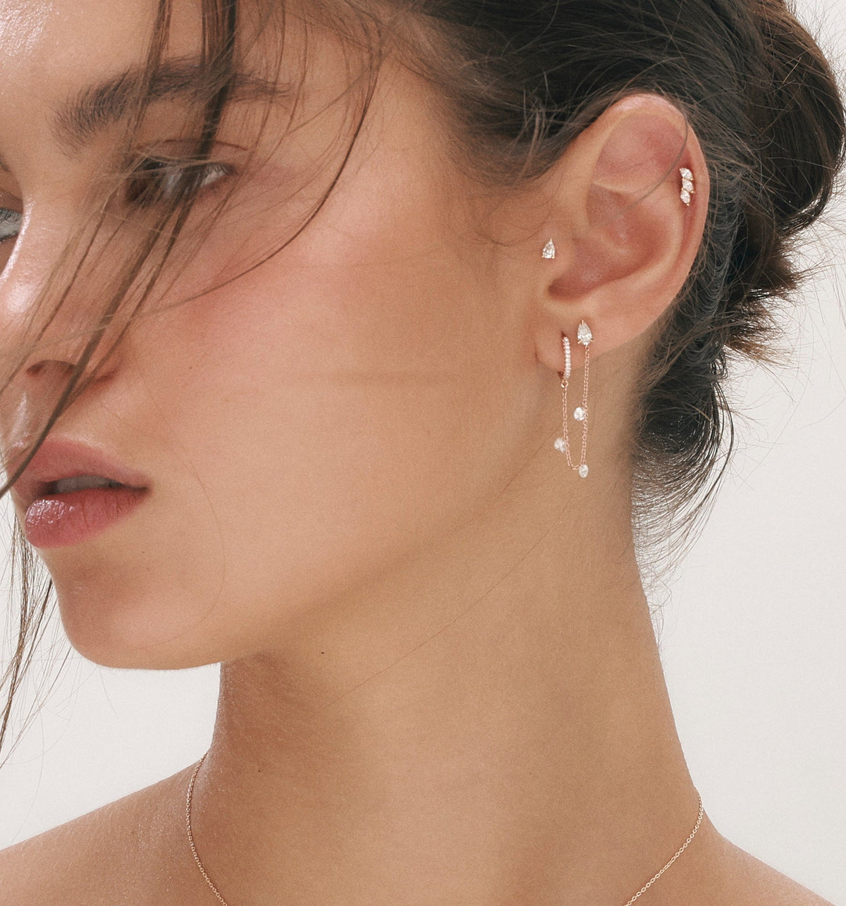 PEAR SHAPE DIAMONDS PIERCING EARRING