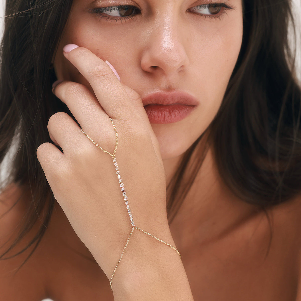 ELIN DRILLED DIAMONDS HAND BRACELET